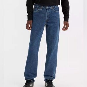 Men's Levi 550 Relaxed Fit Jeans in Medium Stonewash